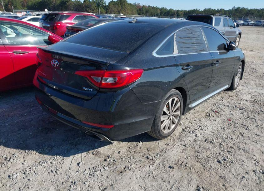 Photo 4 of 2015 Hyundai Sonata SPORT (VIN 5NPE34AF4FH050032)