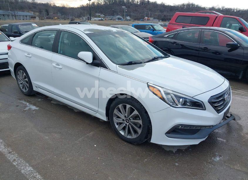 2015 Hyundai Sonata SPORT (VIN 5NPE34AF4FH053058) main photo