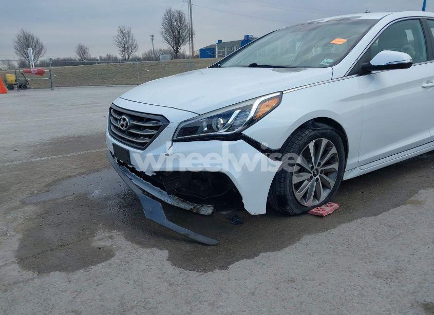 Photo 17 of 2015 Hyundai Sonata SPORT (VIN 5NPE34AF4FH053058)