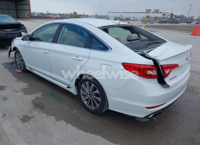 Photo 3 of 2015 Hyundai Sonata SPORT (VIN 5NPE34AF4FH053058)