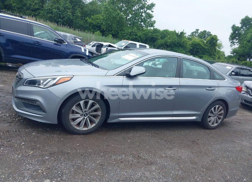 Photo 14 of 2015 Hyundai Sonata SPORT (VIN 5NPE34AF4FH058213)