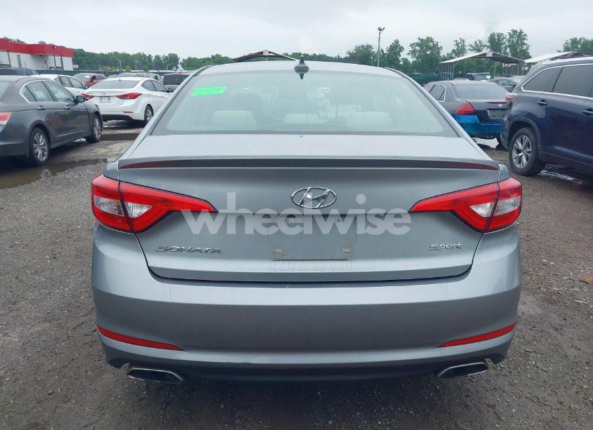 Photo 16 of 2015 Hyundai Sonata SPORT (VIN 5NPE34AF4FH058213)