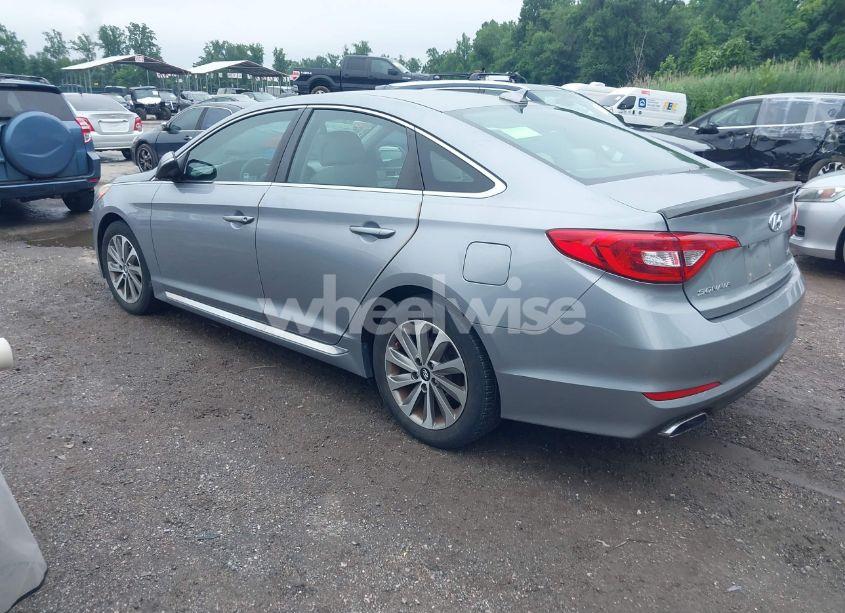 Photo 3 of 2015 Hyundai Sonata SPORT (VIN 5NPE34AF4FH058213)