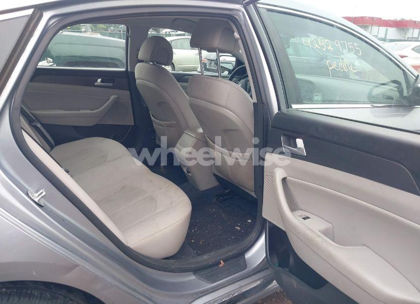 Photo 8 of 2015 Hyundai Sonata SPORT (VIN 5NPE34AF4FH058213)