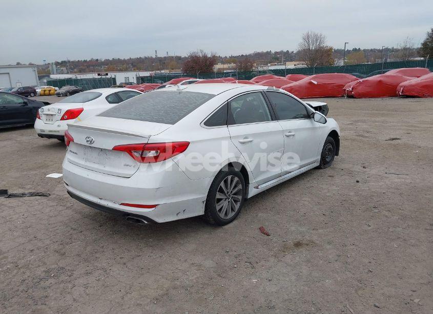 Photo 4 of 2015 Hyundai Sonata SPORT (VIN 5NPE34AF4FH077344)