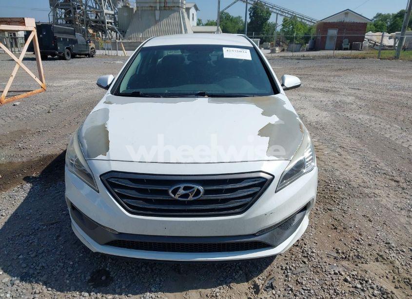 Photo 12 of 2015 Hyundai Sonata SPORT (VIN 5NPE34AF4FH081376)