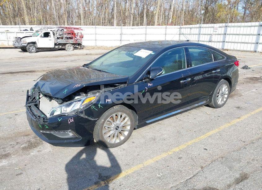 Photo 2 of 2015 Hyundai Sonata LIMITED (VIN 5NPE34AF4FH082978)