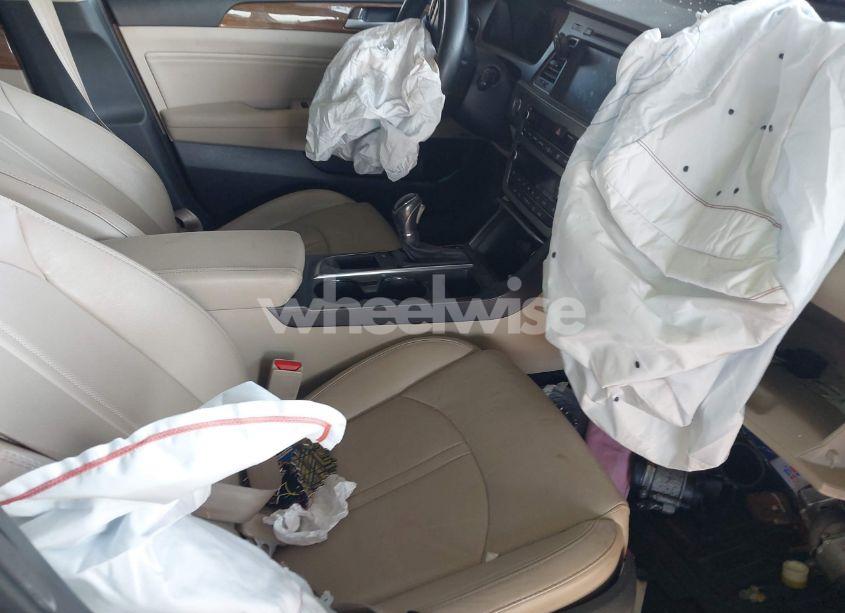 Photo 5 of 2015 Hyundai Sonata LIMITED (VIN 5NPE34AF4FH091535)