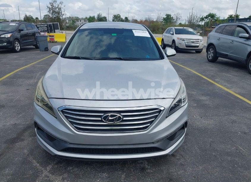 Photo 12 of 2015 Hyundai Sonata LIMITED (VIN 5NPE34AF4FH092734)