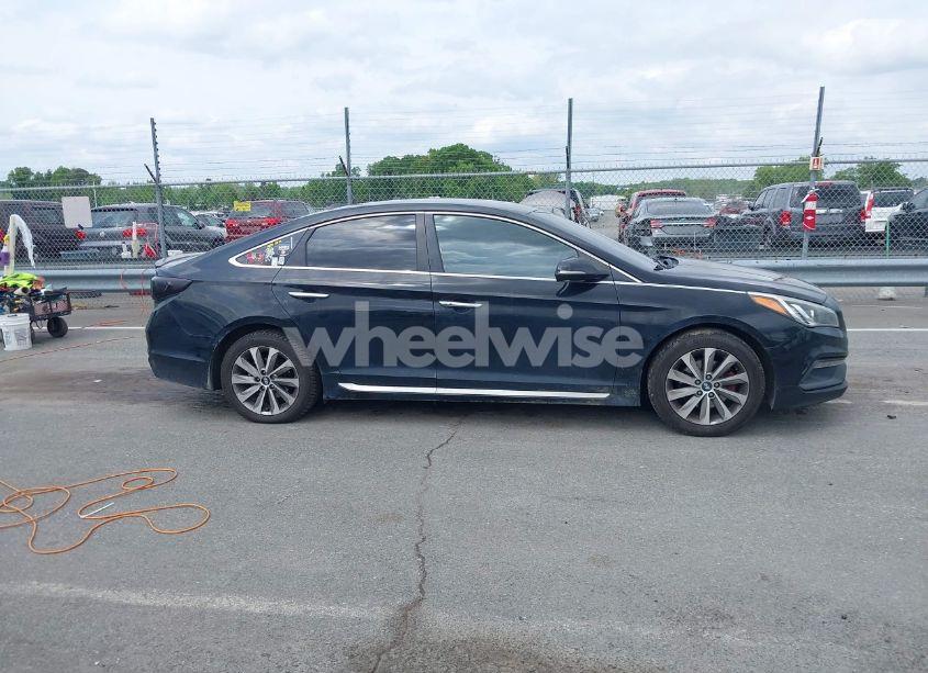 Photo 13 of 2015 Hyundai Sonata SPORT (VIN 5NPE34AF4FH093298)