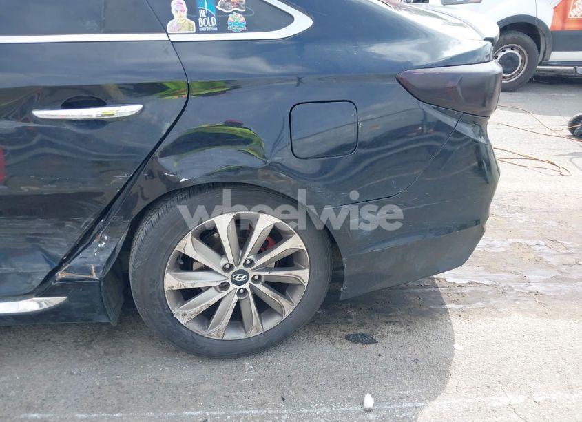 Photo 6 of 2015 Hyundai Sonata SPORT (VIN 5NPE34AF4FH093298)