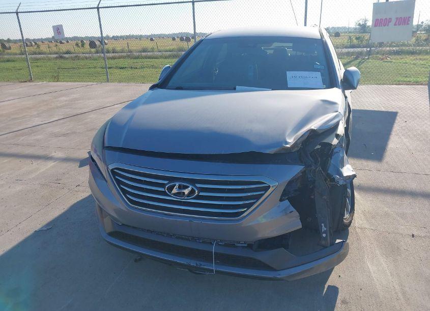 Photo 12 of 2015 Hyundai Sonata SPORT (VIN 5NPE34AF4FH096931)