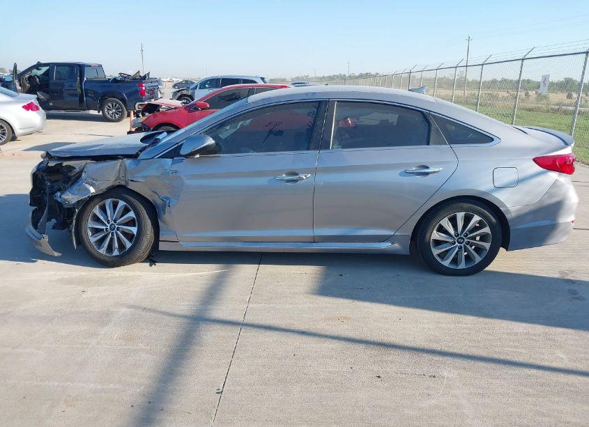 Photo 14 of 2015 Hyundai Sonata SPORT (VIN 5NPE34AF4FH096931)