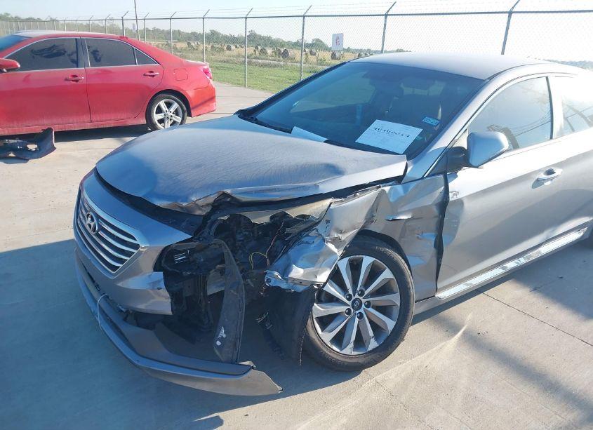 Photo 6 of 2015 Hyundai Sonata SPORT (VIN 5NPE34AF4FH096931)