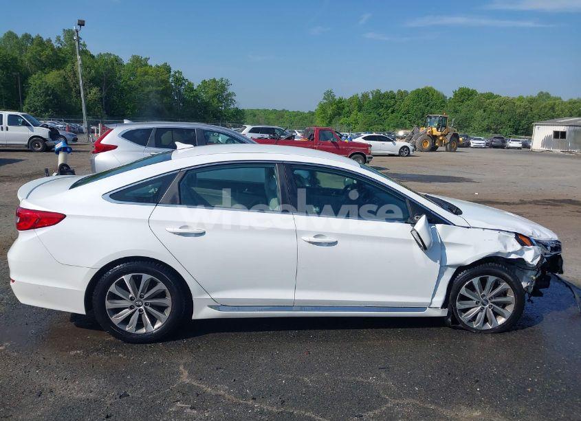 Photo 14 of 2015 Hyundai Sonata SPORT (VIN 5NPE34AF4FH104316)