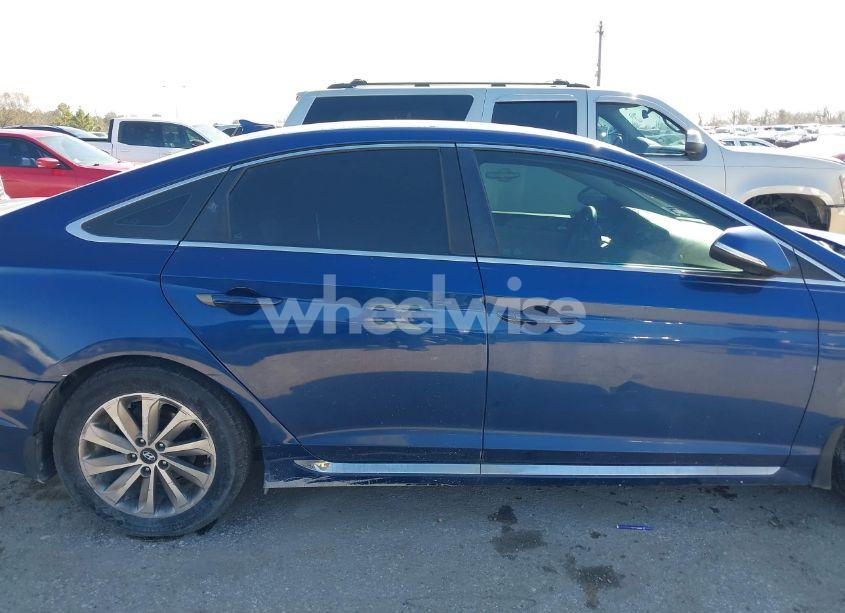 Photo 13 of 2015 Hyundai Sonata SPORT (VIN 5NPE34AF4FH113615)
