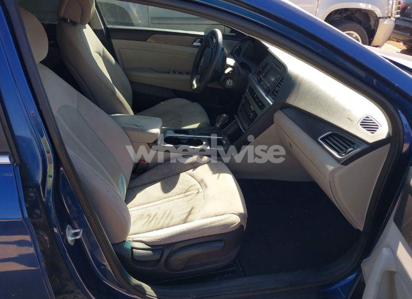 Photo 5 of 2015 Hyundai Sonata SPORT (VIN 5NPE34AF4FH113615)