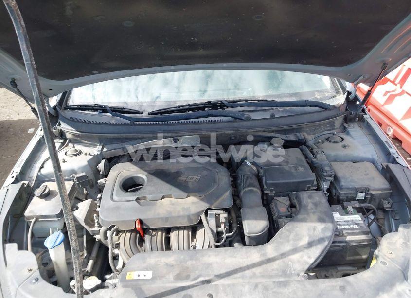 Photo 10 of 2015 Hyundai Sonata LIMITED (VIN 5NPE34AF4FH131130)