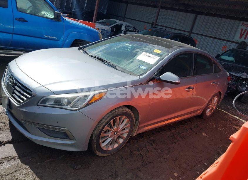 Photo 14 of 2015 Hyundai Sonata LIMITED (VIN 5NPE34AF4FH131130)