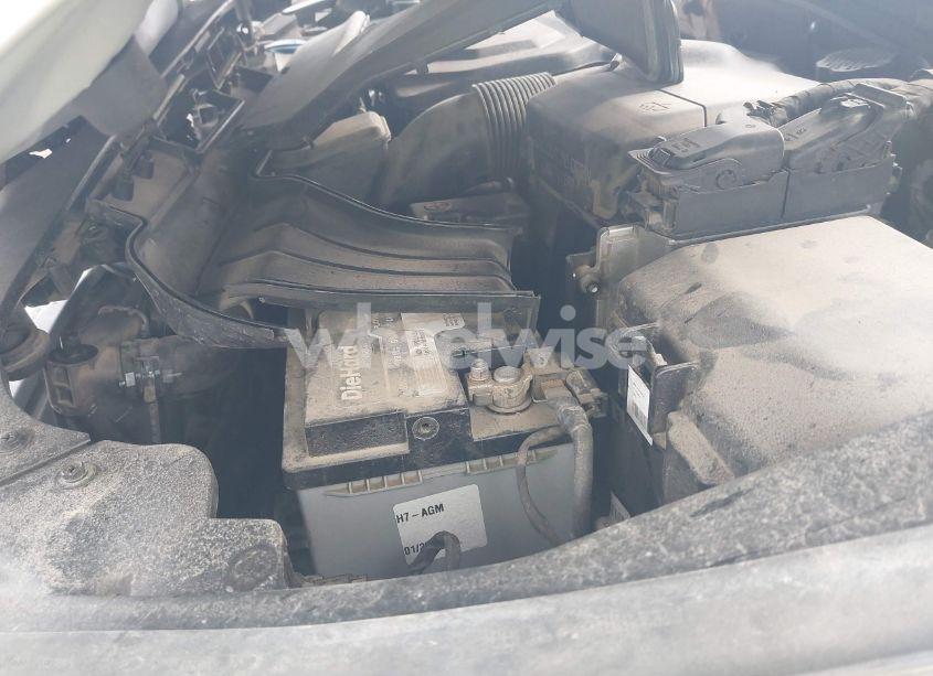 Photo 10 of 2016 Hyundai Sonata LIMITED (VIN 5NPE34AF4GH261085)