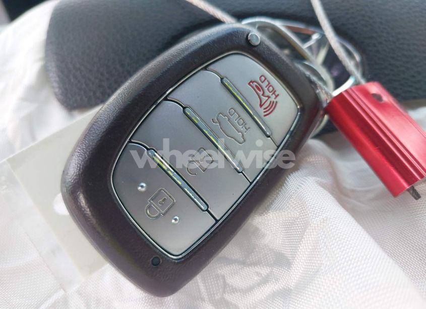 Photo 11 of 2016 Hyundai Sonata LIMITED (VIN 5NPE34AF4GH261085)