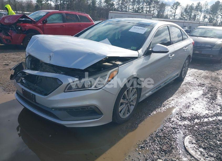 Photo 2 of 2016 Hyundai Sonata LIMITED (VIN 5NPE34AF4GH261085)