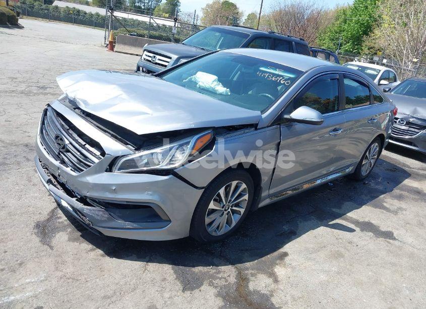 Photo 2 of 2016 Hyundai Sonata SPORT (VIN 5NPE34AF4GH273513)