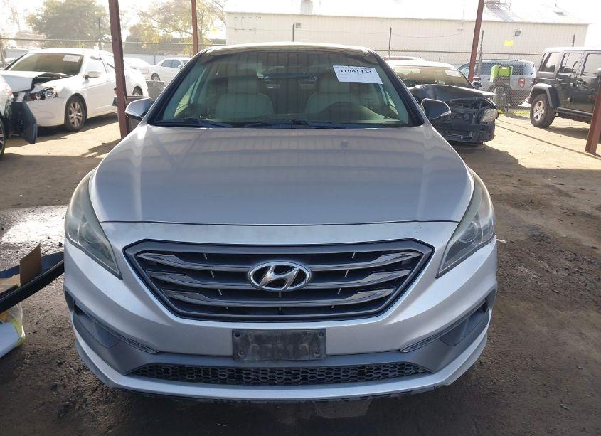 Photo 12 of 2016 Hyundai Sonata LIMITED (VIN 5NPE34AF4GH274550)