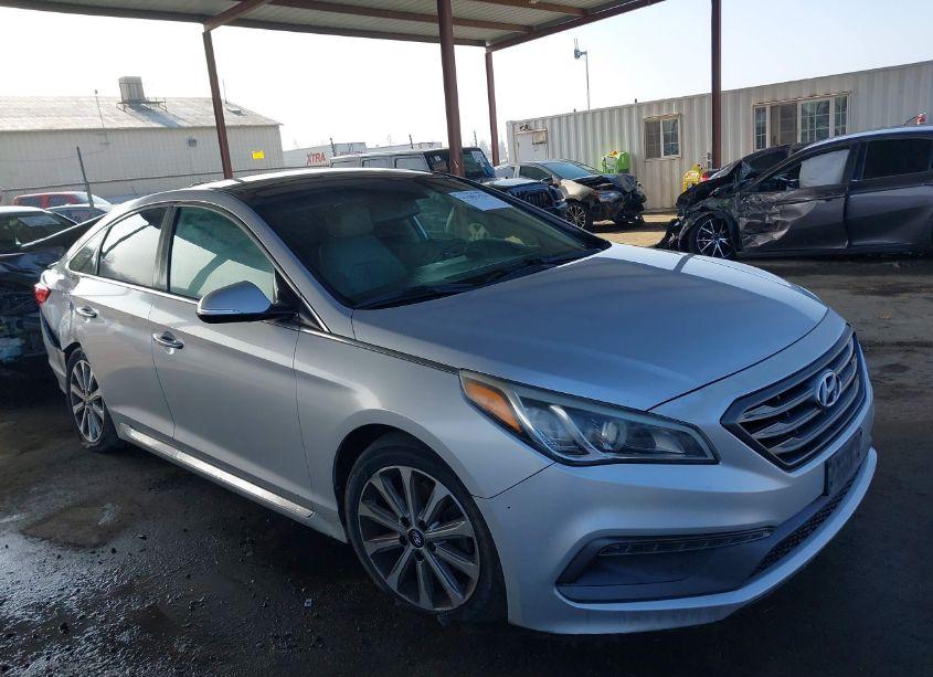 Photo 13 of 2016 Hyundai Sonata LIMITED (VIN 5NPE34AF4GH274550)