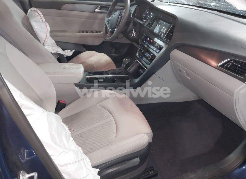 Photo 5 of 2016 Hyundai Sonata SPORT (VIN 5NPE34AF4GH280896)