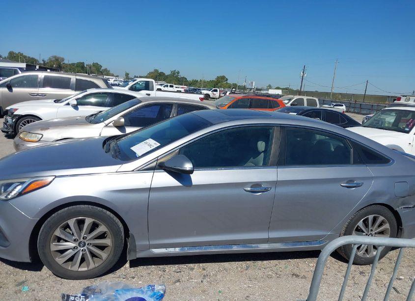 Photo 14 of 2016 Hyundai Sonata SPORT (VIN 5NPE34AF4GH339641)