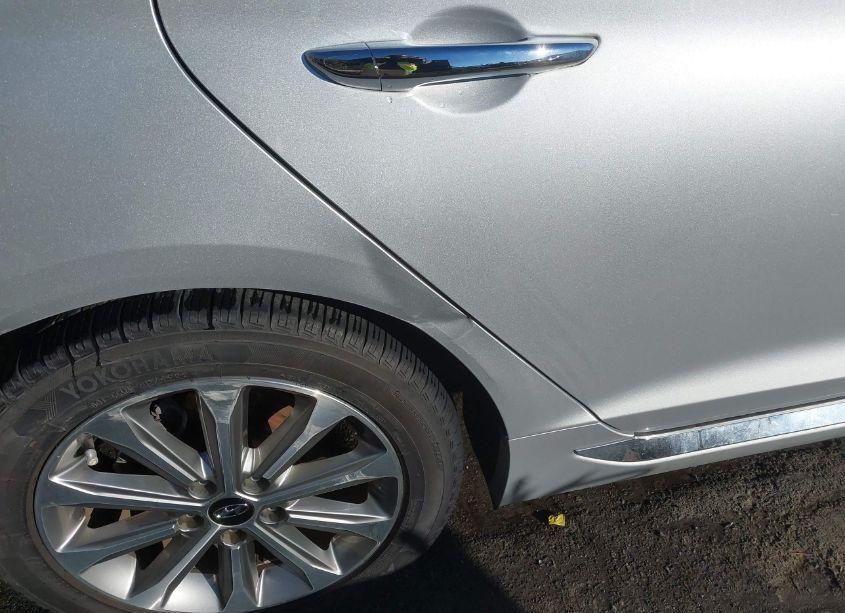 Photo 17 of 2016 Hyundai Sonata LIMITED (VIN 5NPE34AF4GH383400)