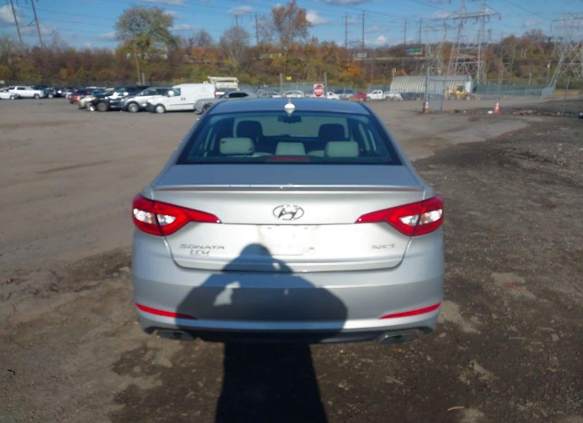 Photo 16 of 2016 Hyundai Sonata SPORT (VIN 5NPE34AF4GH429341)