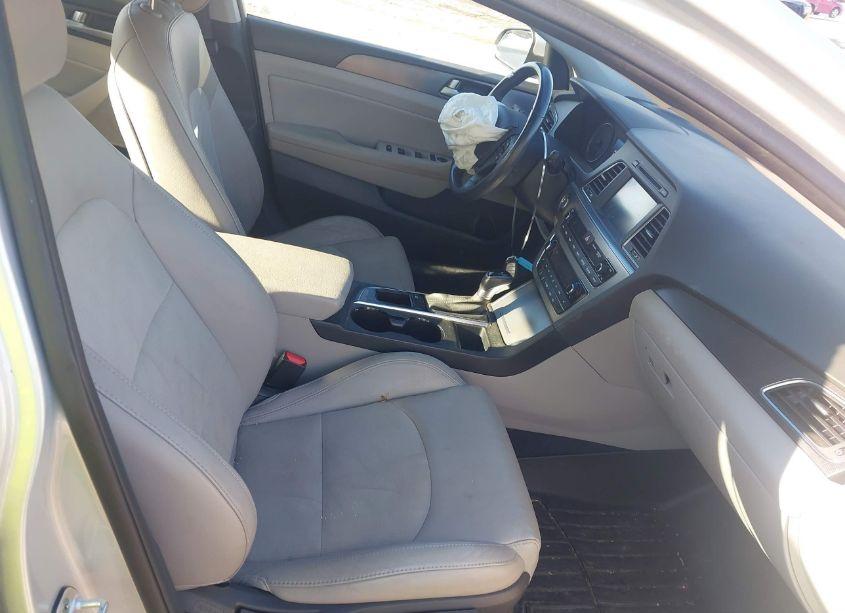 Photo 5 of 2016 Hyundai Sonata SPORT (VIN 5NPE34AF4GH429341)