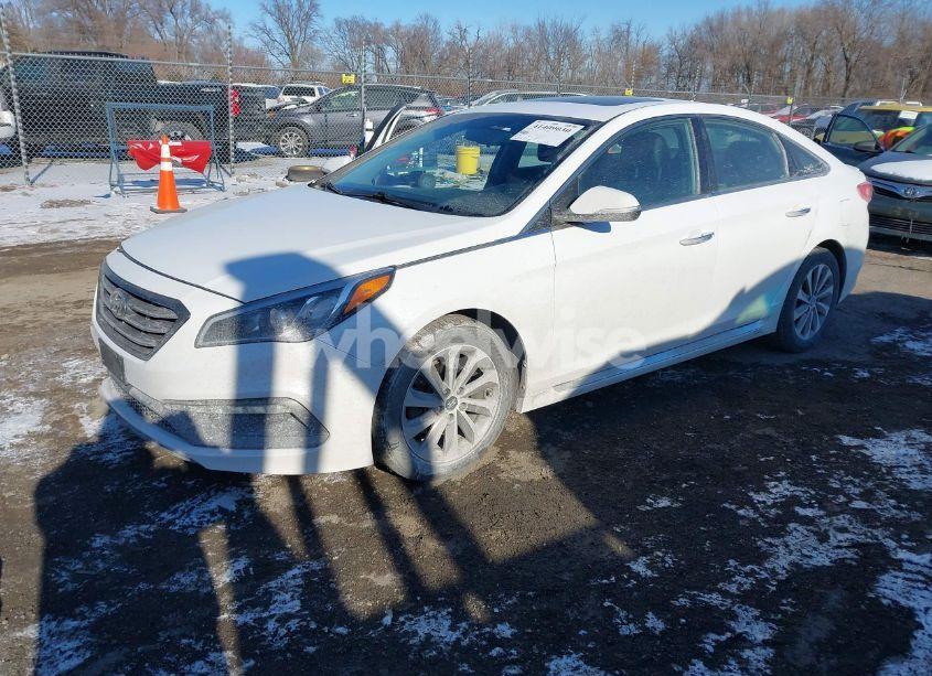 Photo 2 of 2017 Hyundai Sonata SPORT (VIN 5NPE34AF4HH438073)