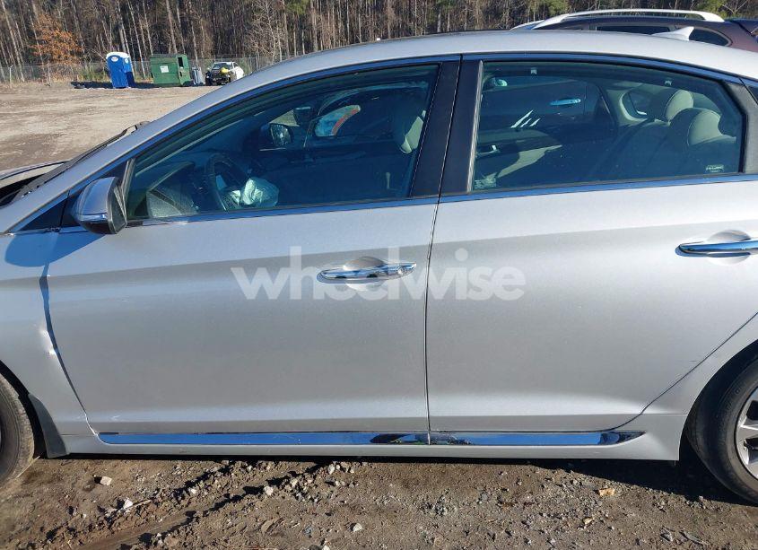 Photo 15 of 2017 Hyundai Sonata LIMITED (VIN 5NPE34AF4HH470327)