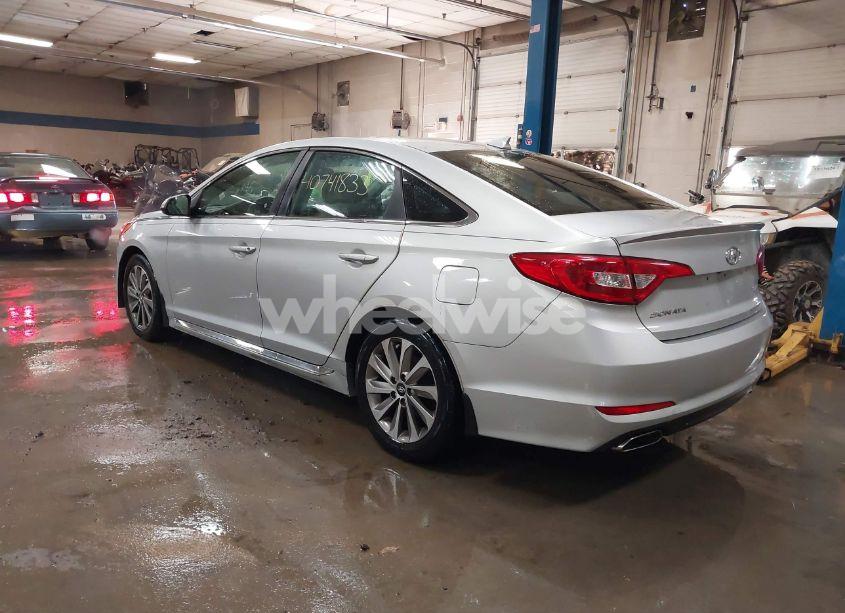 Photo 3 of 2017 Hyundai Sonata SPORT (VIN 5NPE34AF4HH554292)