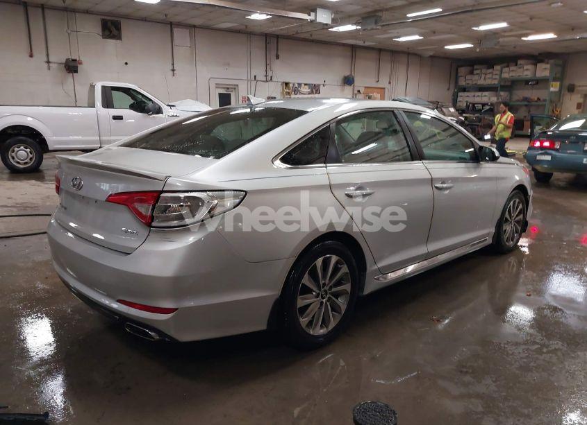 Photo 4 of 2017 Hyundai Sonata SPORT (VIN 5NPE34AF4HH554292)
