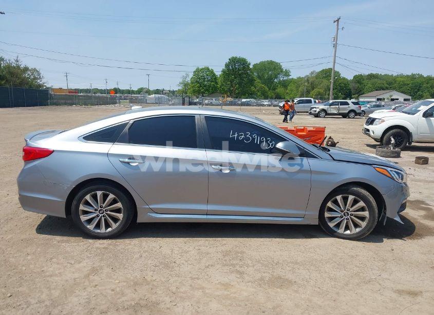 Photo 14 of 2017 Hyundai Sonata SPORT (VIN 5NPE34AF4HH566247)