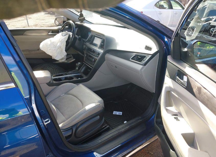 Photo 5 of 2017 Hyundai Sonata SPORT (VIN 5NPE34AF4HH580150)