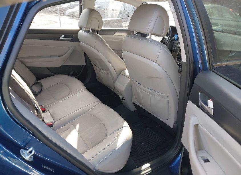 Photo 8 of 2017 Hyundai Sonata SPORT (VIN 5NPE34AF4HH580150)