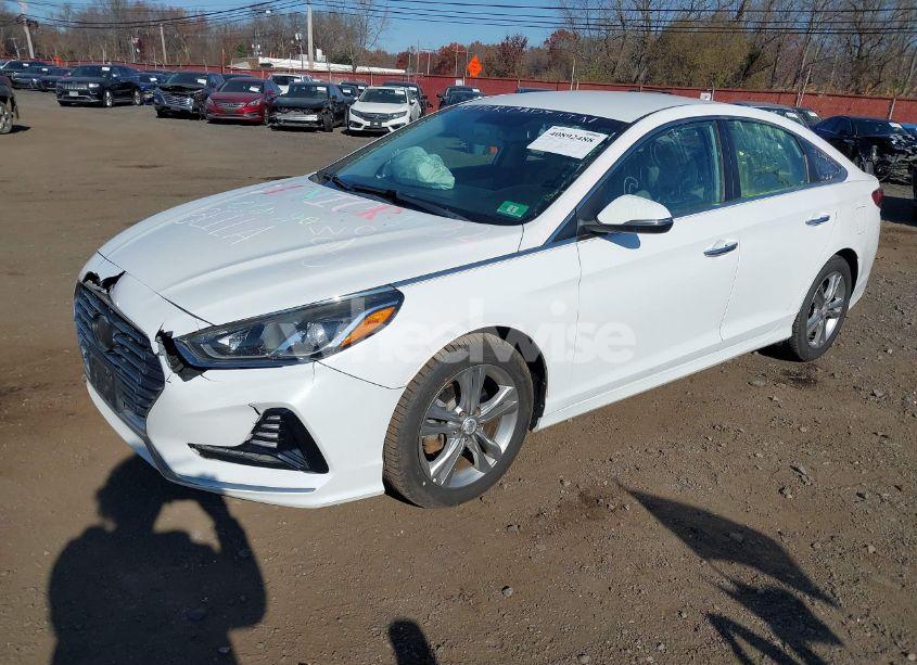 Photo 2 of 2018 Hyundai Sonata SEL (VIN 5NPE34AF4JH616912)