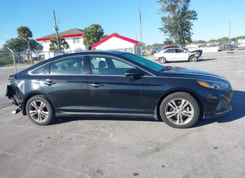 Photo 13 of 2018 Hyundai Sonata SPORT (VIN 5NPE34AF4JH635539)