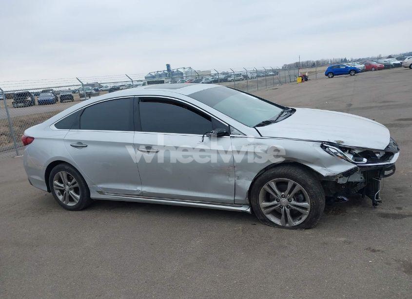 Photo 14 of 2018 Hyundai Sonata SPORT (VIN 5NPE34AF4JH639090)