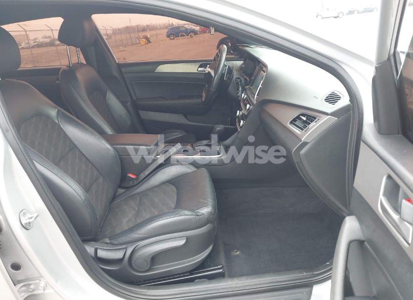 Photo 5 of 2018 Hyundai Sonata SPORT (VIN 5NPE34AF4JH639090)