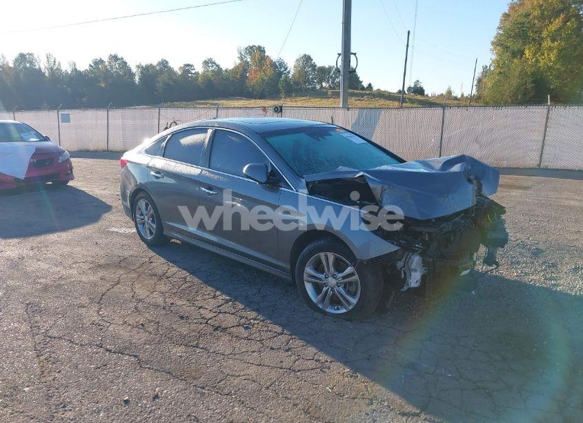 2018 Hyundai Sonata LIMITED (VIN 5NPE34AF4JH641275) main photo