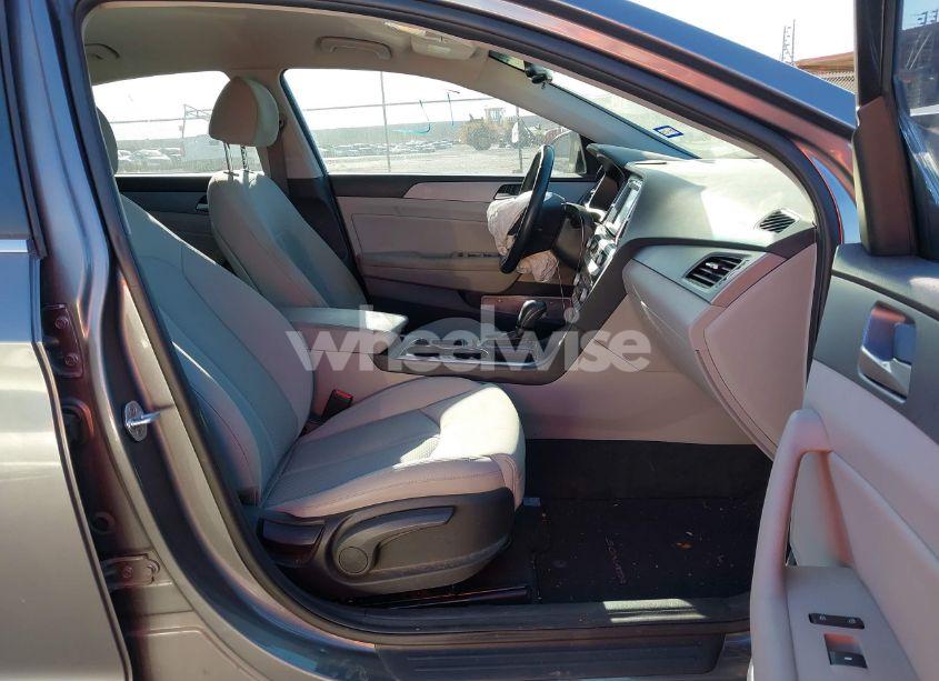 Photo 5 of 2018 Hyundai Sonata SEL (VIN 5NPE34AF4JH677287)