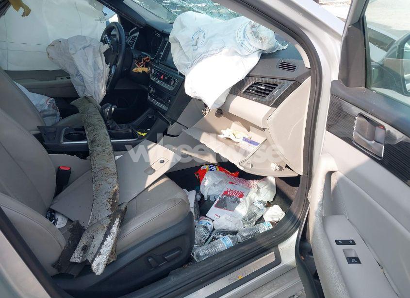 Photo 5 of 2018 Hyundai Sonata LIMITED (VIN 5NPE34AF4JH691738)