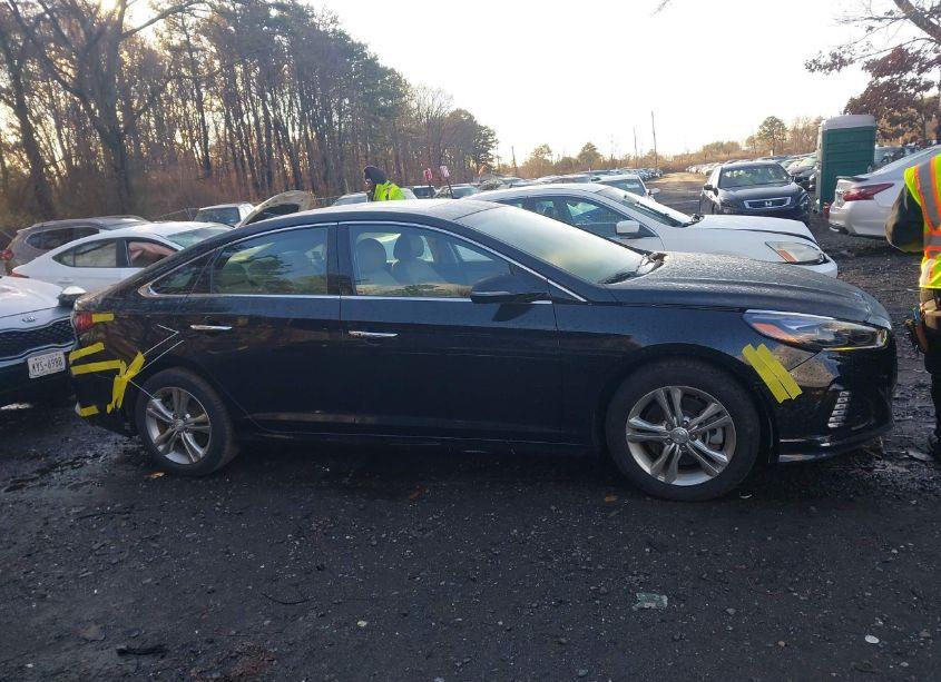 Photo 13 of 2019 Hyundai Sonata LIMITED (VIN 5NPE34AF4KH747243)