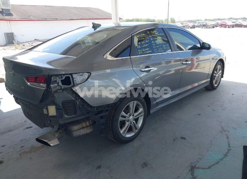 Photo 4 of 2019 Hyundai Sonata SEL (VIN 5NPE34AF4KH764415)